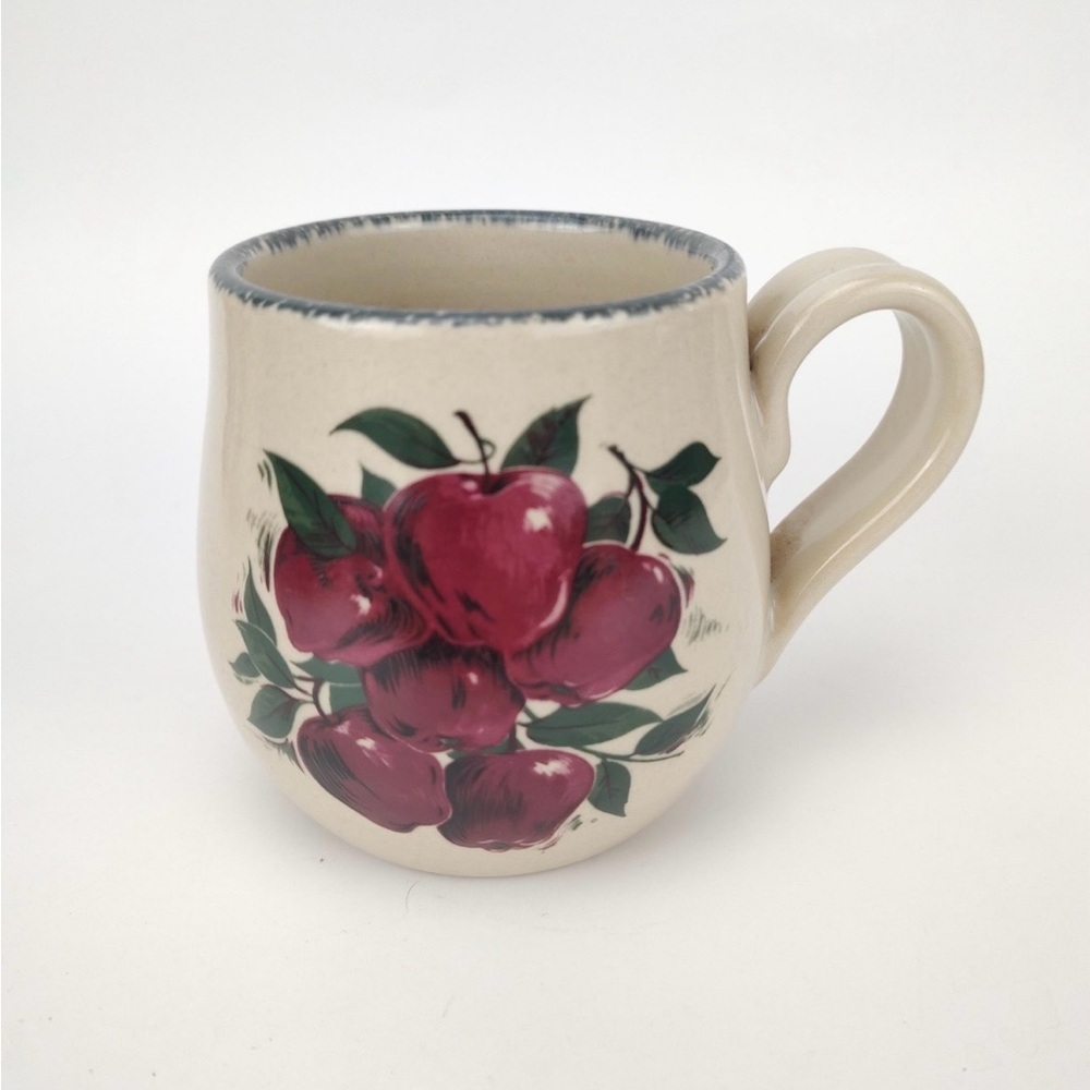 VINTAGE APPLE HOME & GARDEN PARTY Bulbous Stoneware Coffee Mug